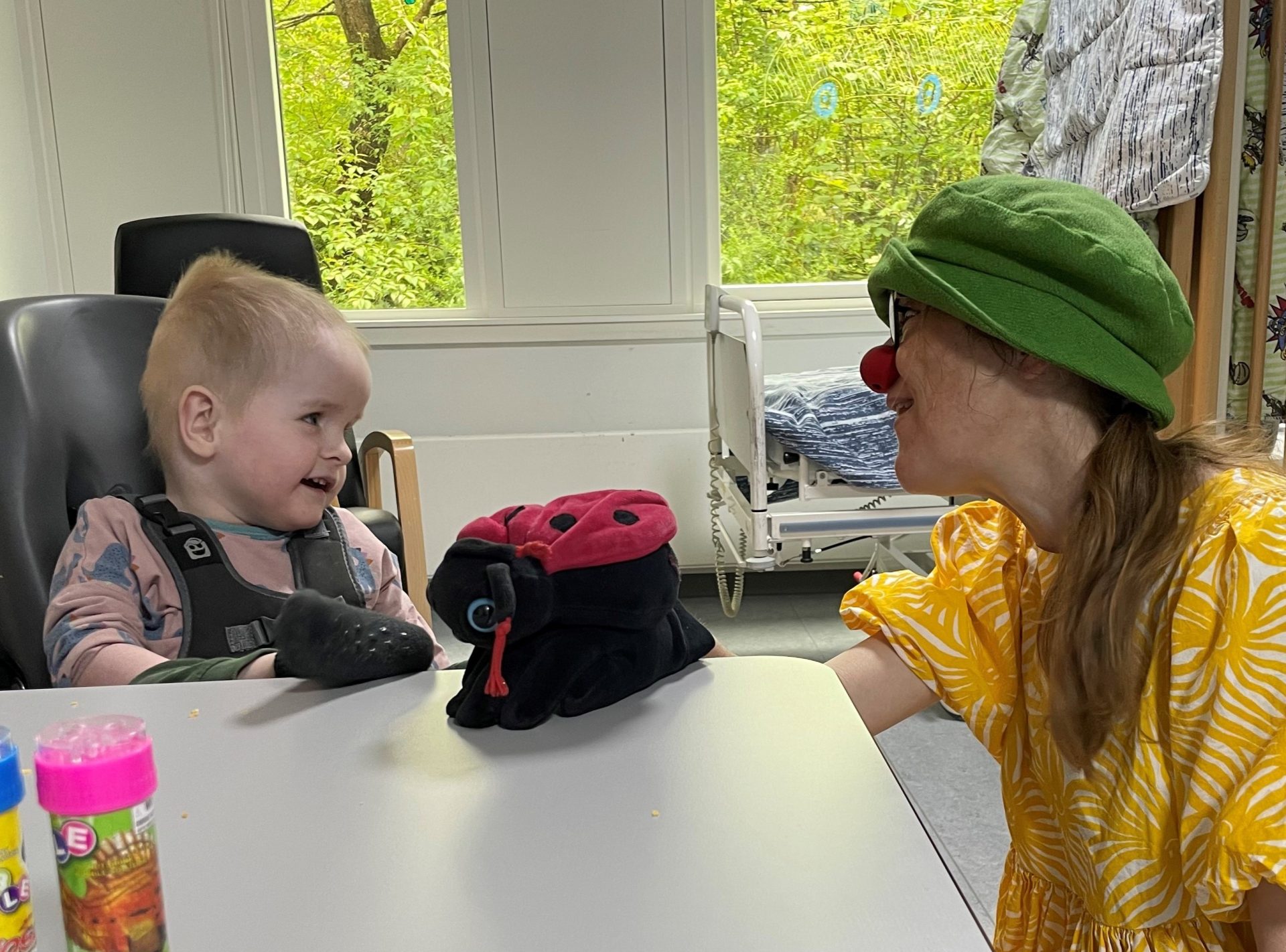 Lucas og hospitalsklovnen Luna